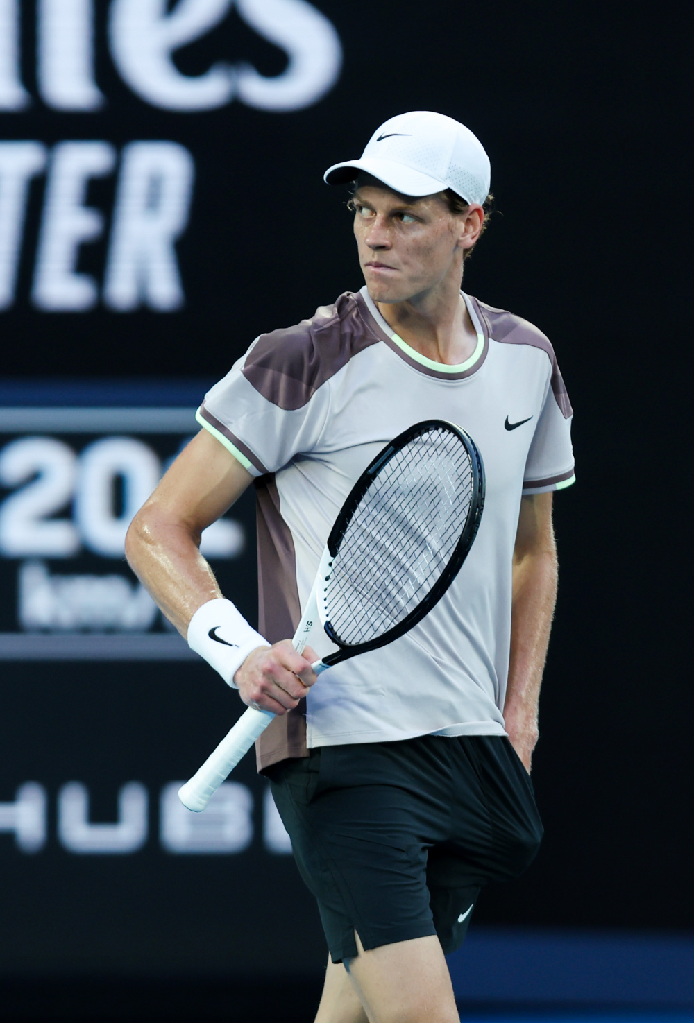 年终总决赛绝杀澳网,辛纳刷新纪录 年终总决赛绝杀澳网,辛纳刷新纪录