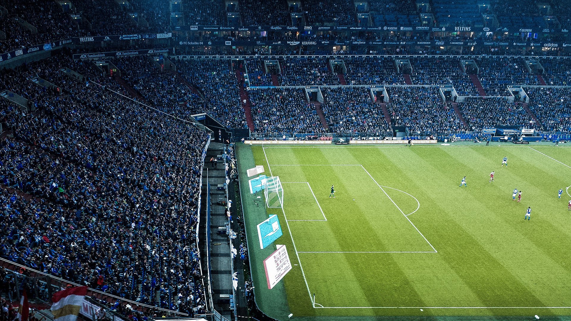 血拼之战，拉梅洛·鲍尔主宰凯尔特人对阵马刺的比赛走向